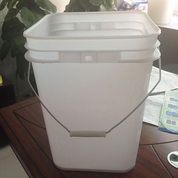 16升化工（gōng）桶